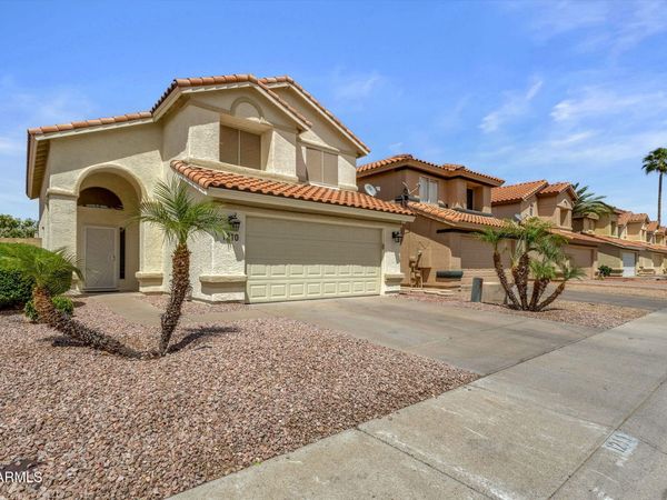 1210 E HELENA Drive, Phoenix, AZ 85022