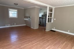 101 Sharon Drive  photo 4