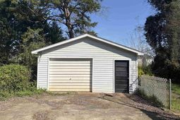 101 Sharon Drive  photo 4
