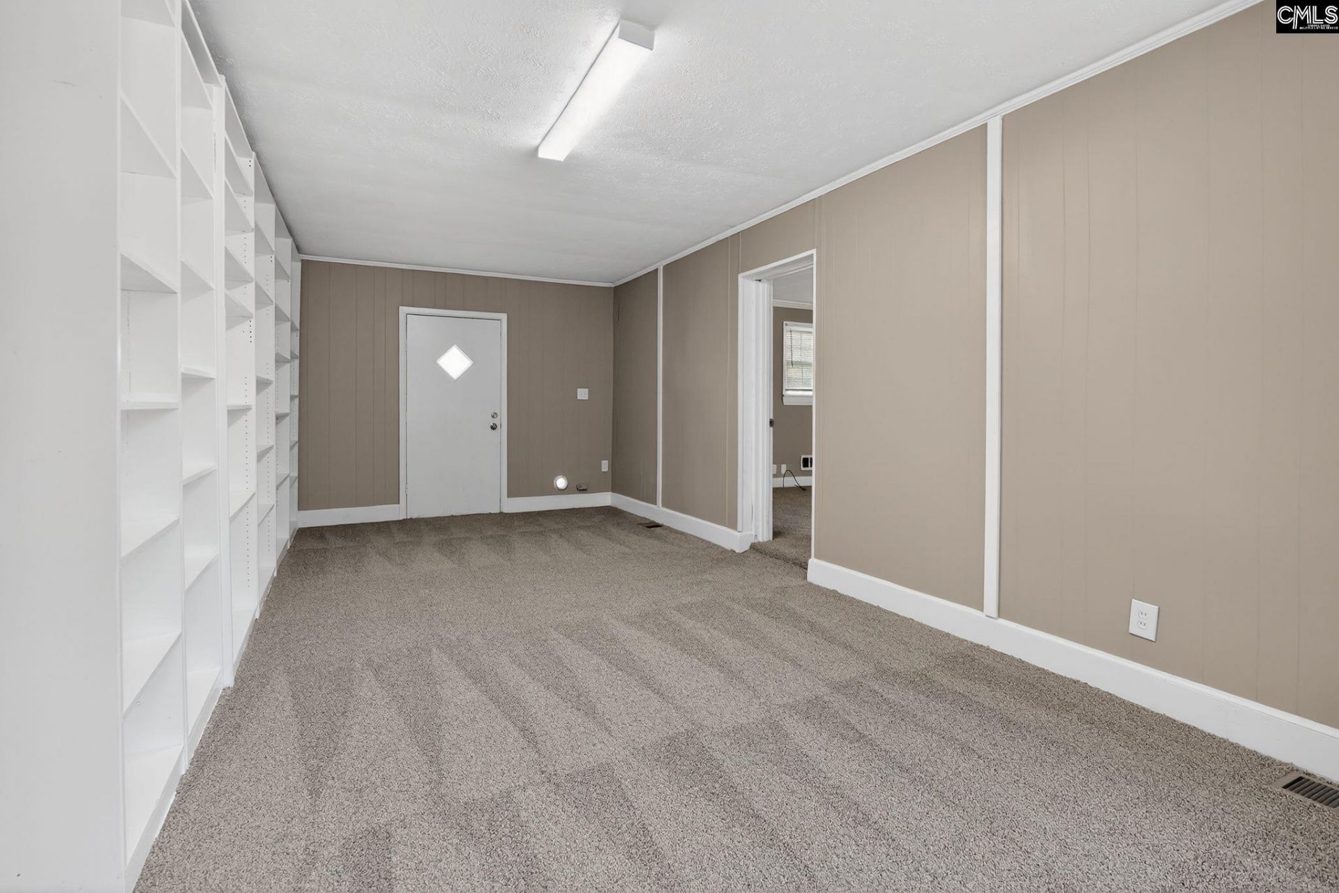101 Sharon Drive Photo 8