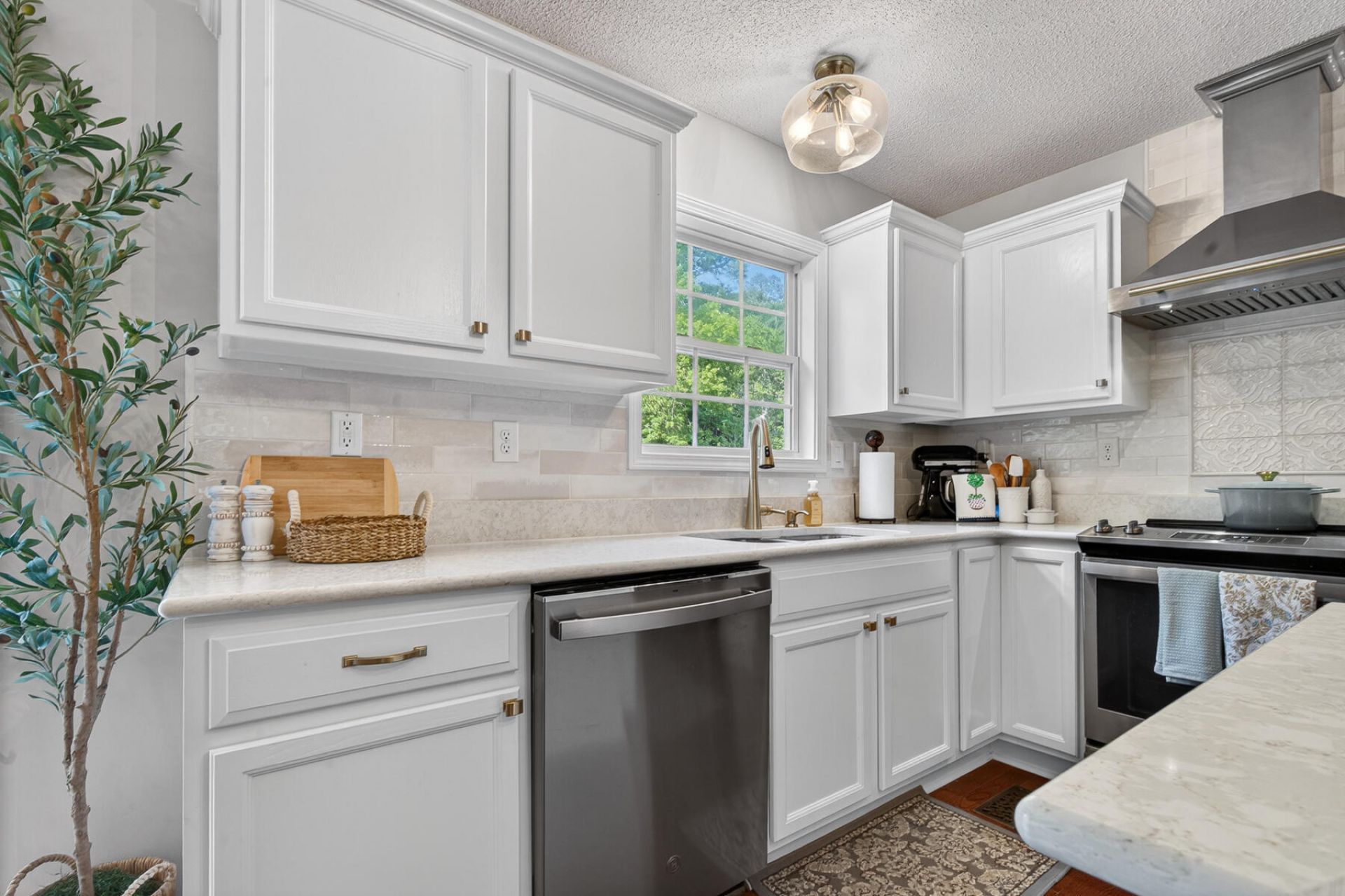 28 Santee Lakes Court Photo 24