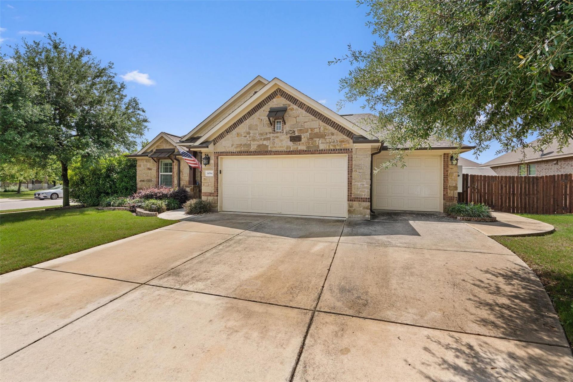 8094 Arezzo Dr, Round Rock, TX 78665 Main Photo