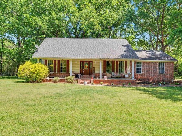 12 Wintercreek Drive, Mayflower, AR 72106