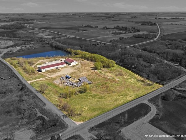 24104 755th Avenue , Albert Lea, MN 56007