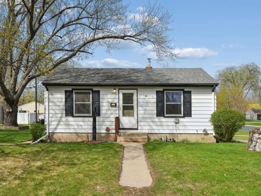 8300 Clinton Avenue S, Bloomington, MN 55420