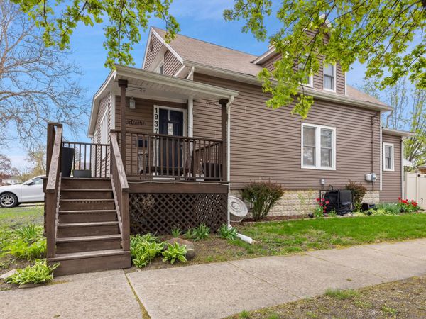 1937 S 3rd Avenue , Maywood, IL 60153