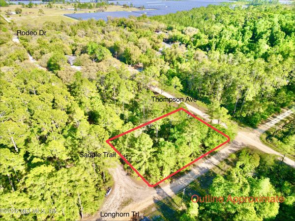 125 SADDLE Trail, Interlachen, FL 32148