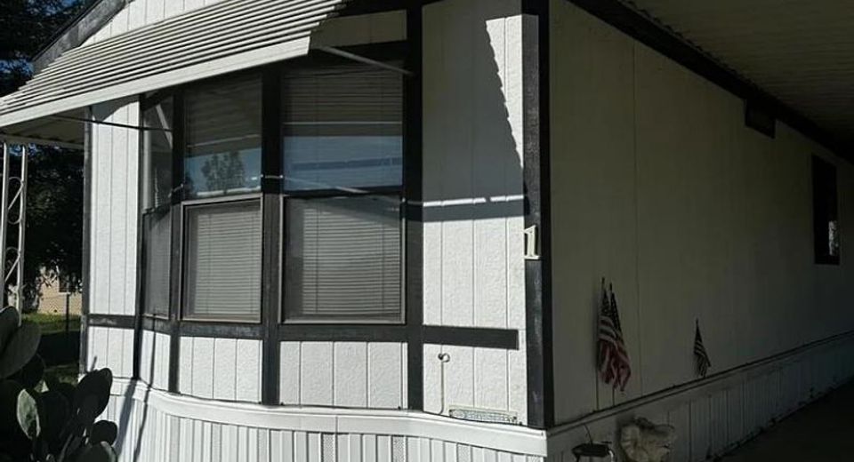 8255 Hwy 99 E #1, Unit 1, Los Molinos, CA 96055 Photo