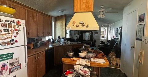 8255 Hwy 99 E #1, Unit 1, Los Molinos, CA 96055 Photo