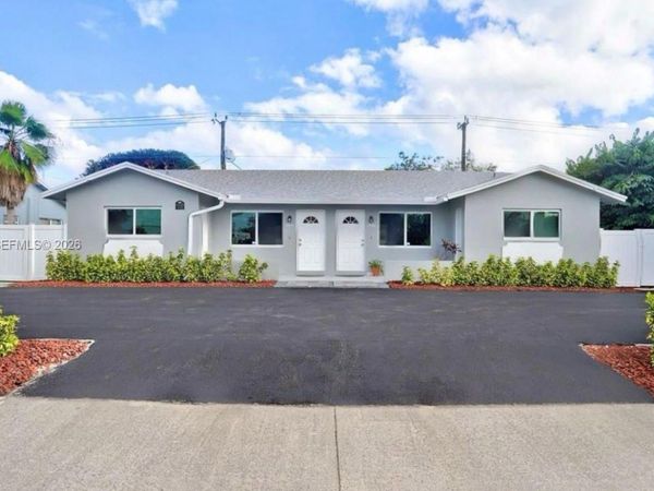 2550 N Dixie Hwy , Unit 2570, Boca Raton, FL 33431