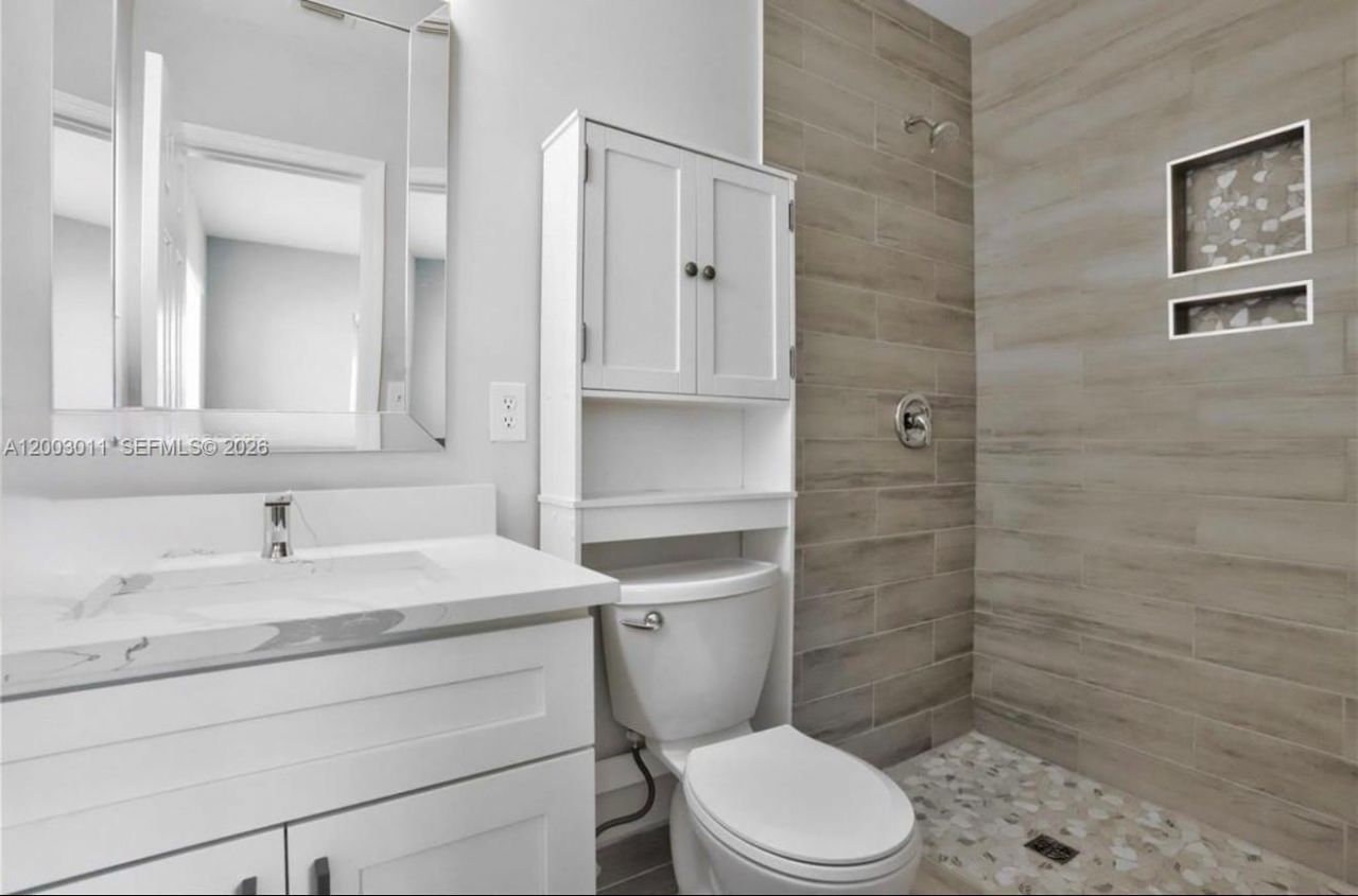 2550 N Dixie Hwy , Unit 2570, Boca Raton, FL 33431 Photo