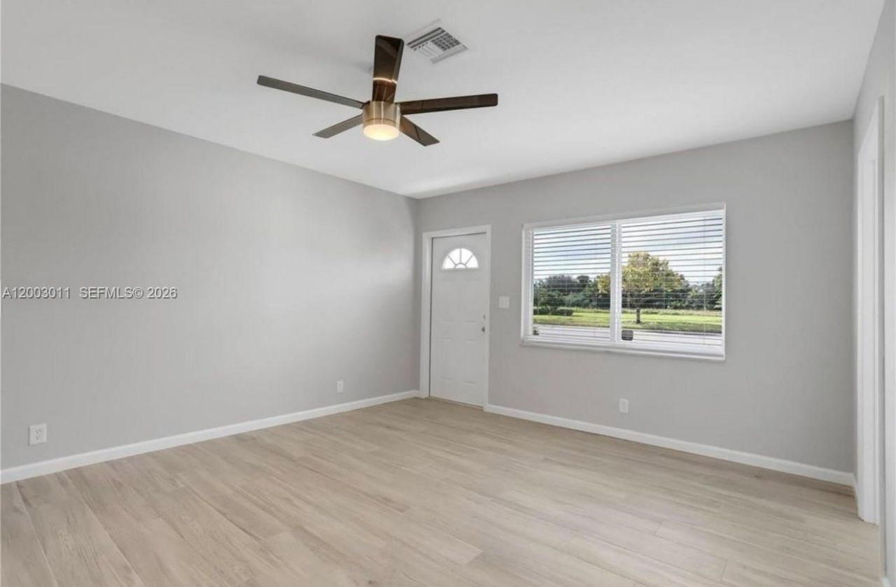 2550 N Dixie Hwy , Unit 2570, Boca Raton, FL 33431 Photo