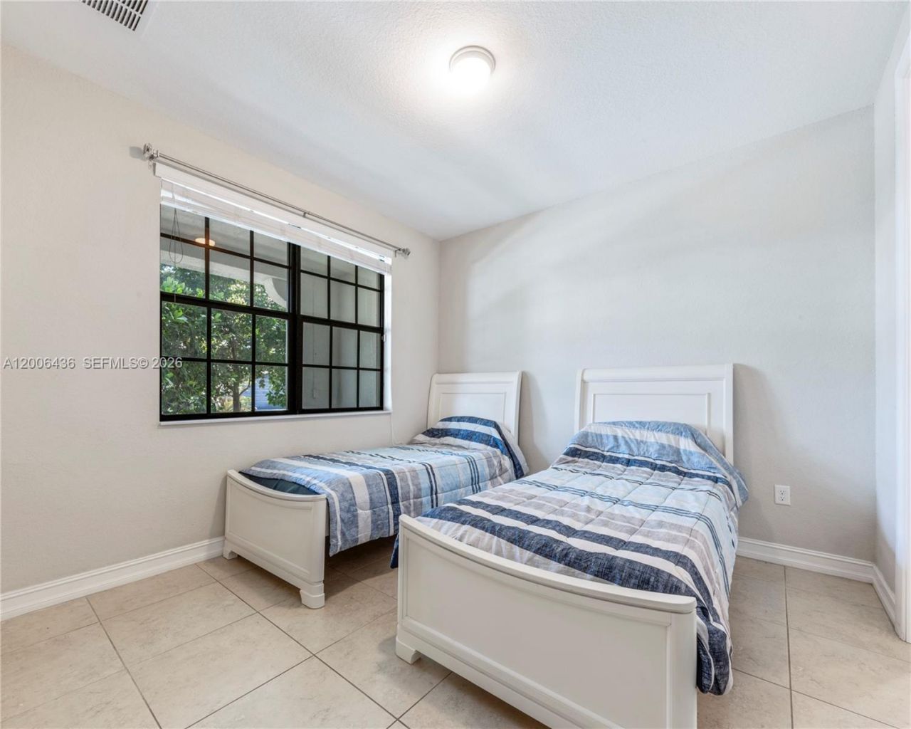 11348 SW 14th St, Pembroke Pines, FL 33025 Photo