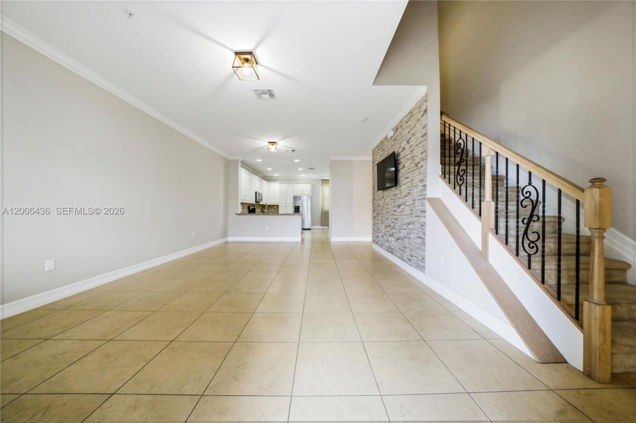 11348 SW 14th St, Pembroke Pines, FL 33025 Photo