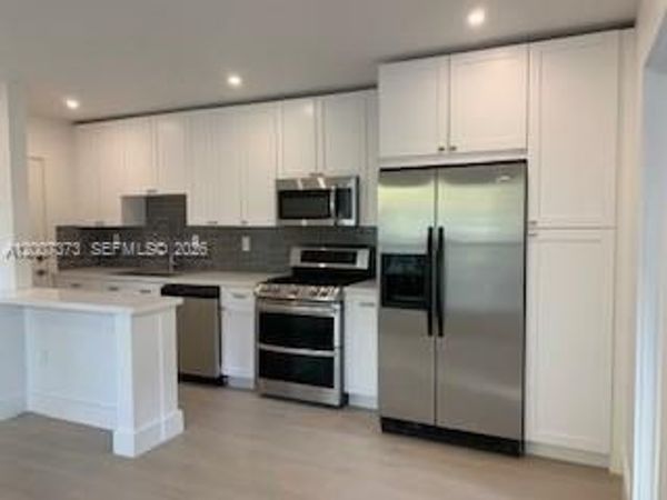 6310 SW 79th St , Unit 24, South Miami, FL 33143