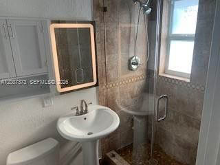 6310 SW 79th St , Unit 24, South Miami, FL 33143 Photo