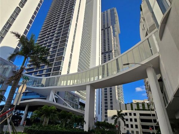 700 NE 24 ST, Unit 3104, Miami, FL 33137