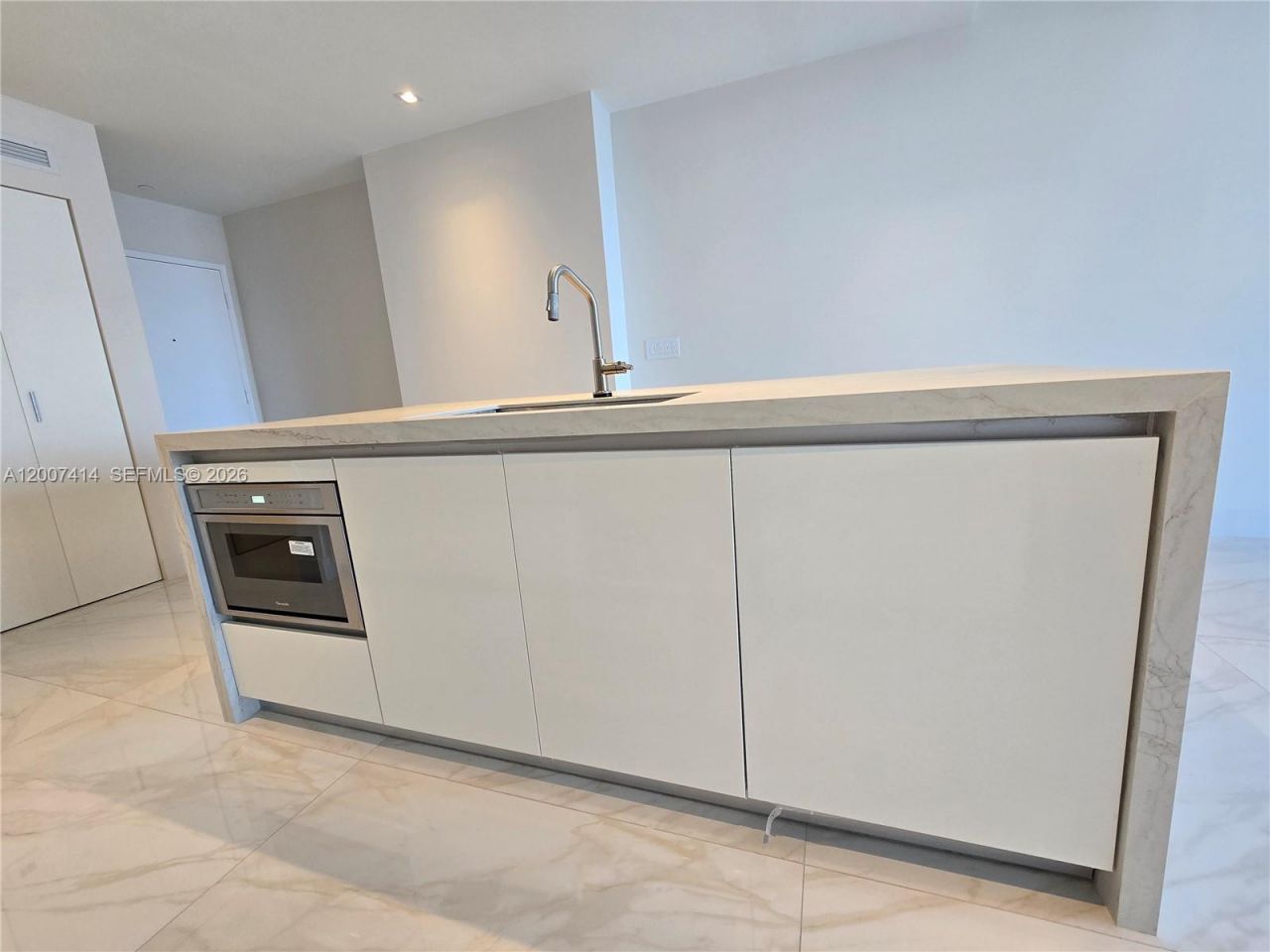 700 NE 24 St, Unit 3104, Miami, FL 33137 Photo