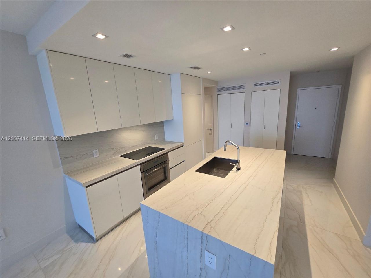 700 NE 24 St, Unit 3104, Miami, FL 33137 Photo