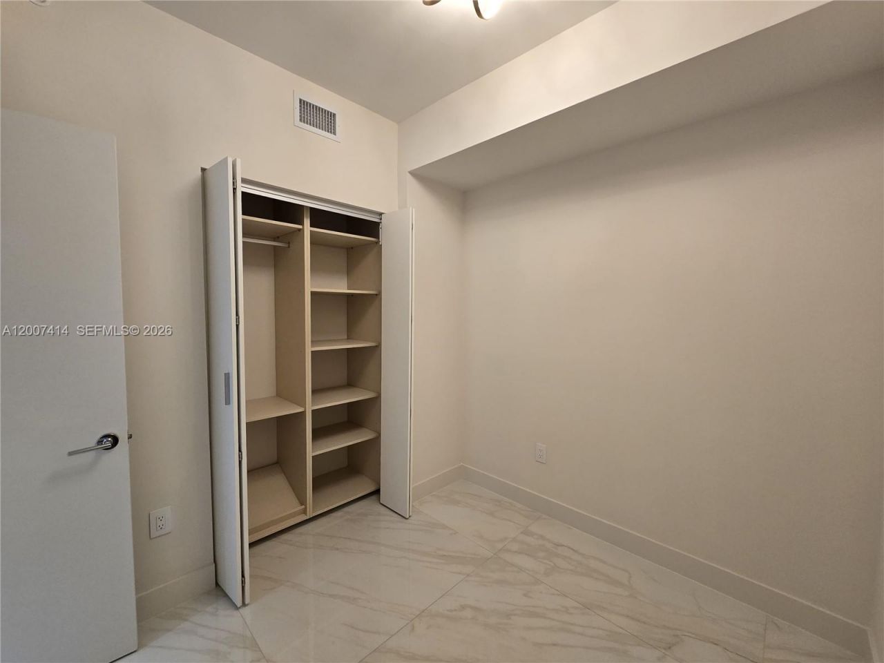 700 NE 24 St, Unit 3104, Miami, FL 33137 Photo
