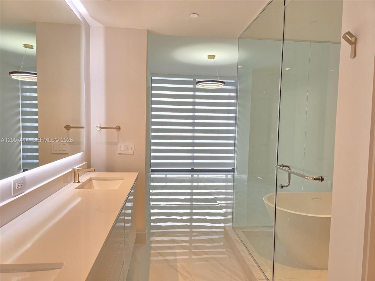 700 NE 24 St, Unit 3104, Miami, FL 33137 Photo