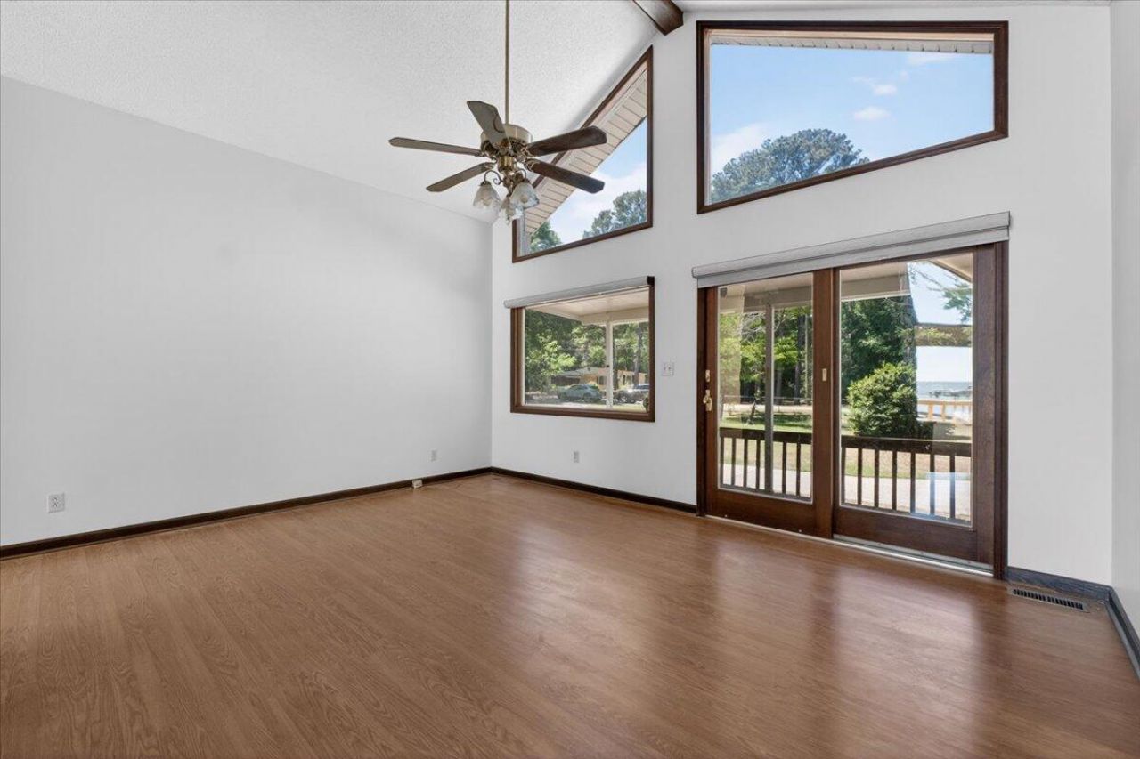 138 Lake Marion Lane Photo 10