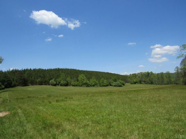 63 Sugar Hill Tunnel Road, Amherst, VA 24521