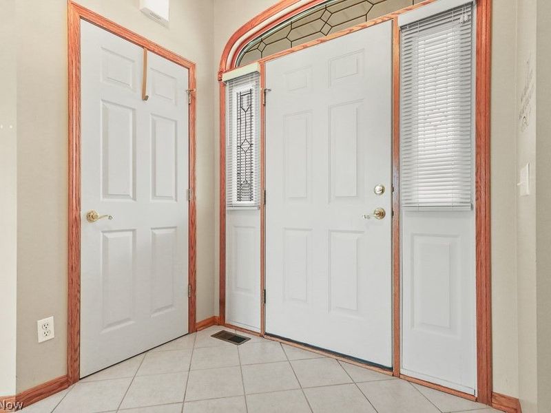 1149 Terraho Drive, Salem, OH 44460 Photo 7