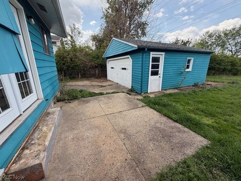 6446 Wolf Road, Brook Park, OH 44142 Photo 11