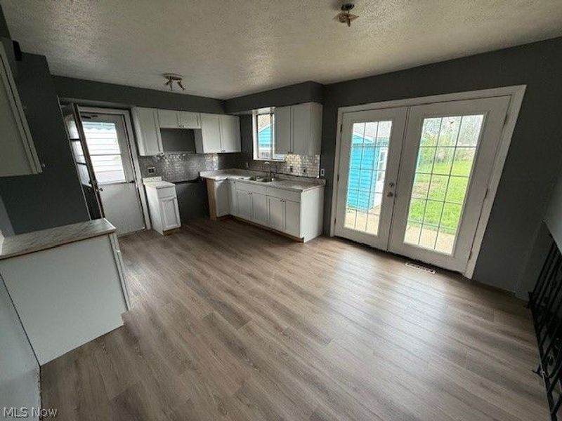 6446 Wolf Road, Brook Park, OH 44142 Photo 3