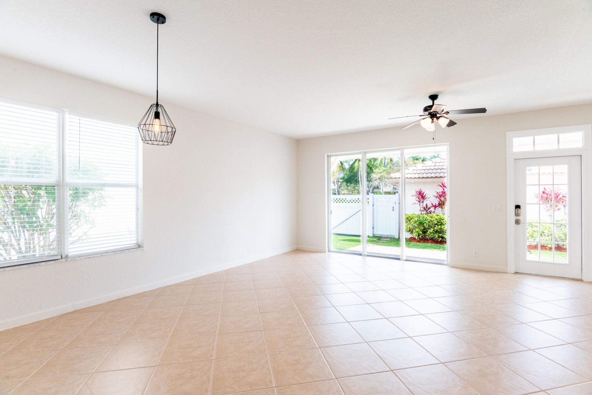 8065 Murano Circle, Palm Beach Gardens, FL 33418 Photo