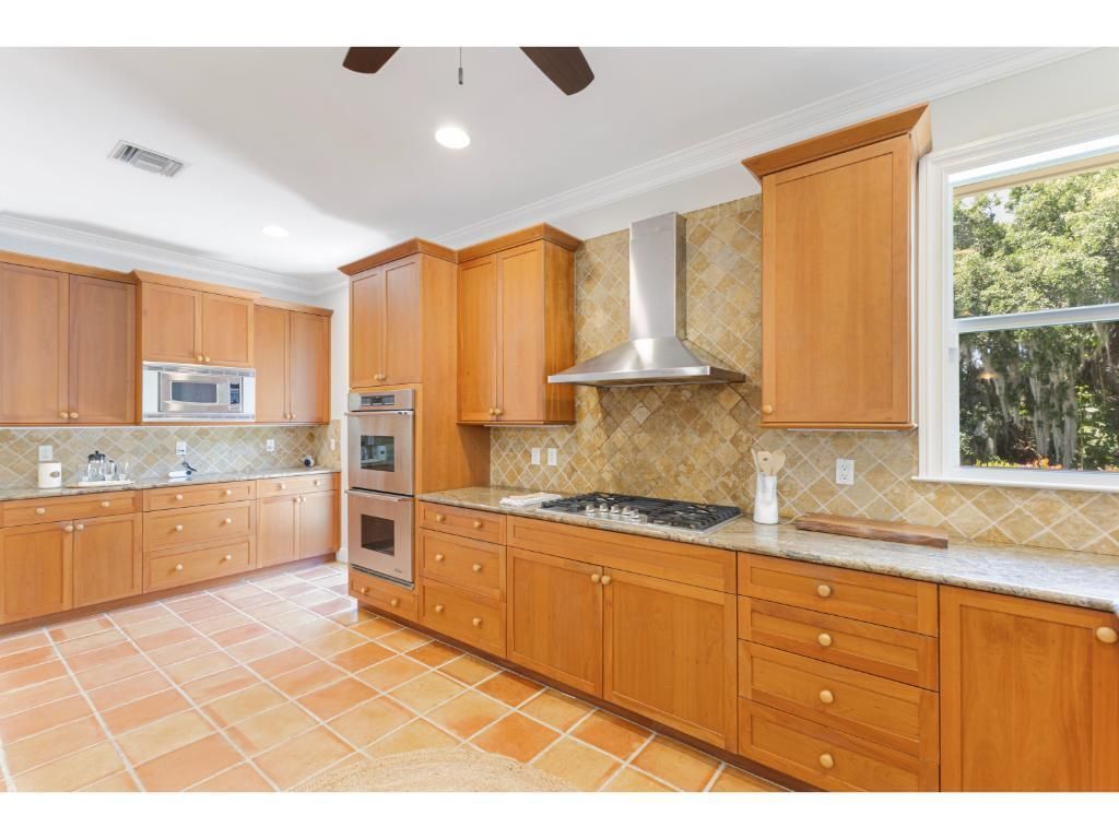 230 Oak Hammock Court Sw, Vero Beach, FL 32962 Photo