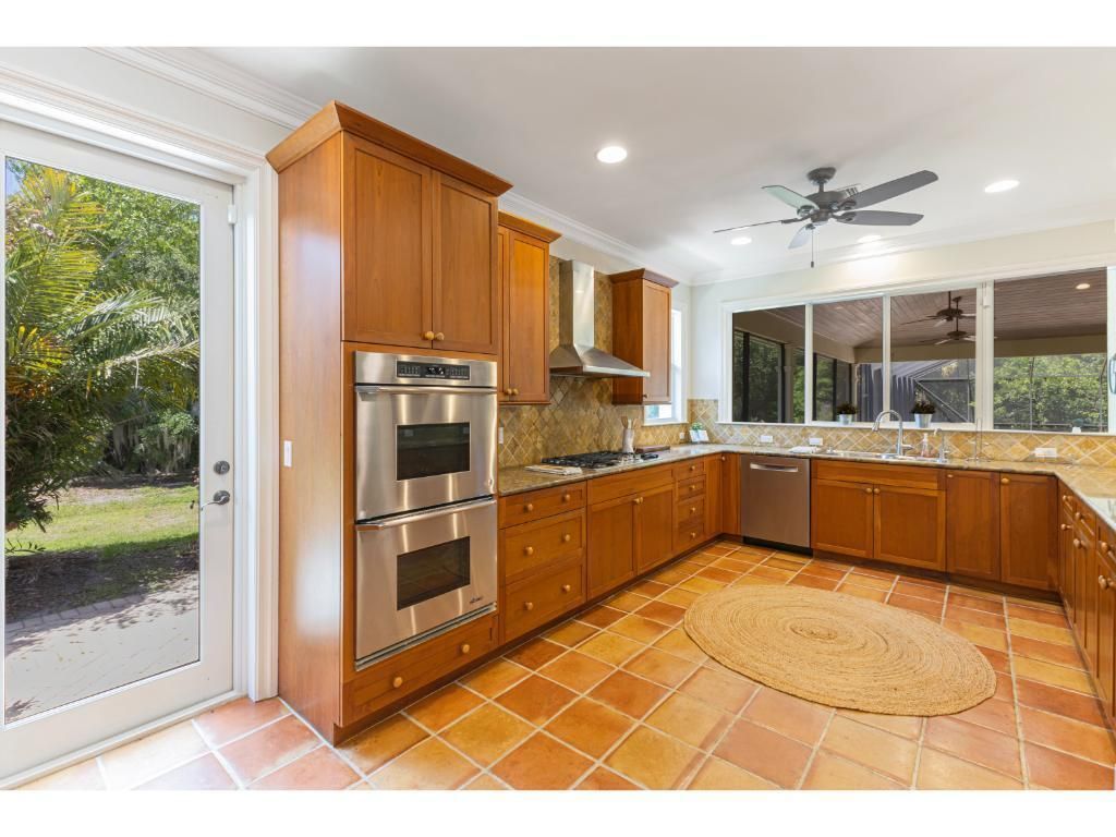230 Oak Hammock Court Sw, Vero Beach, FL 32962 Photo