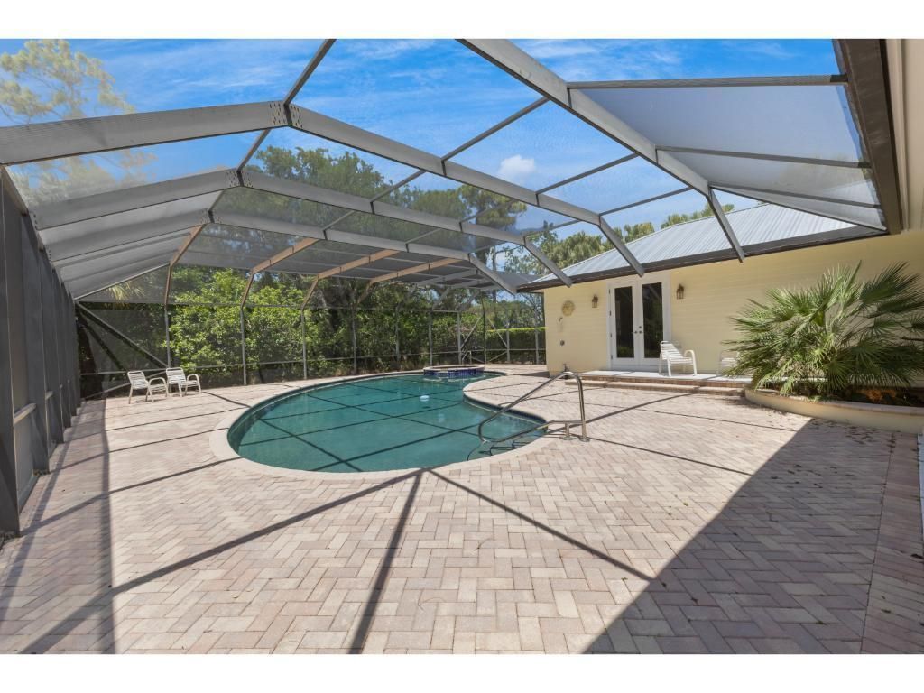 230 Oak Hammock Court Sw, Vero Beach, FL 32962 Photo