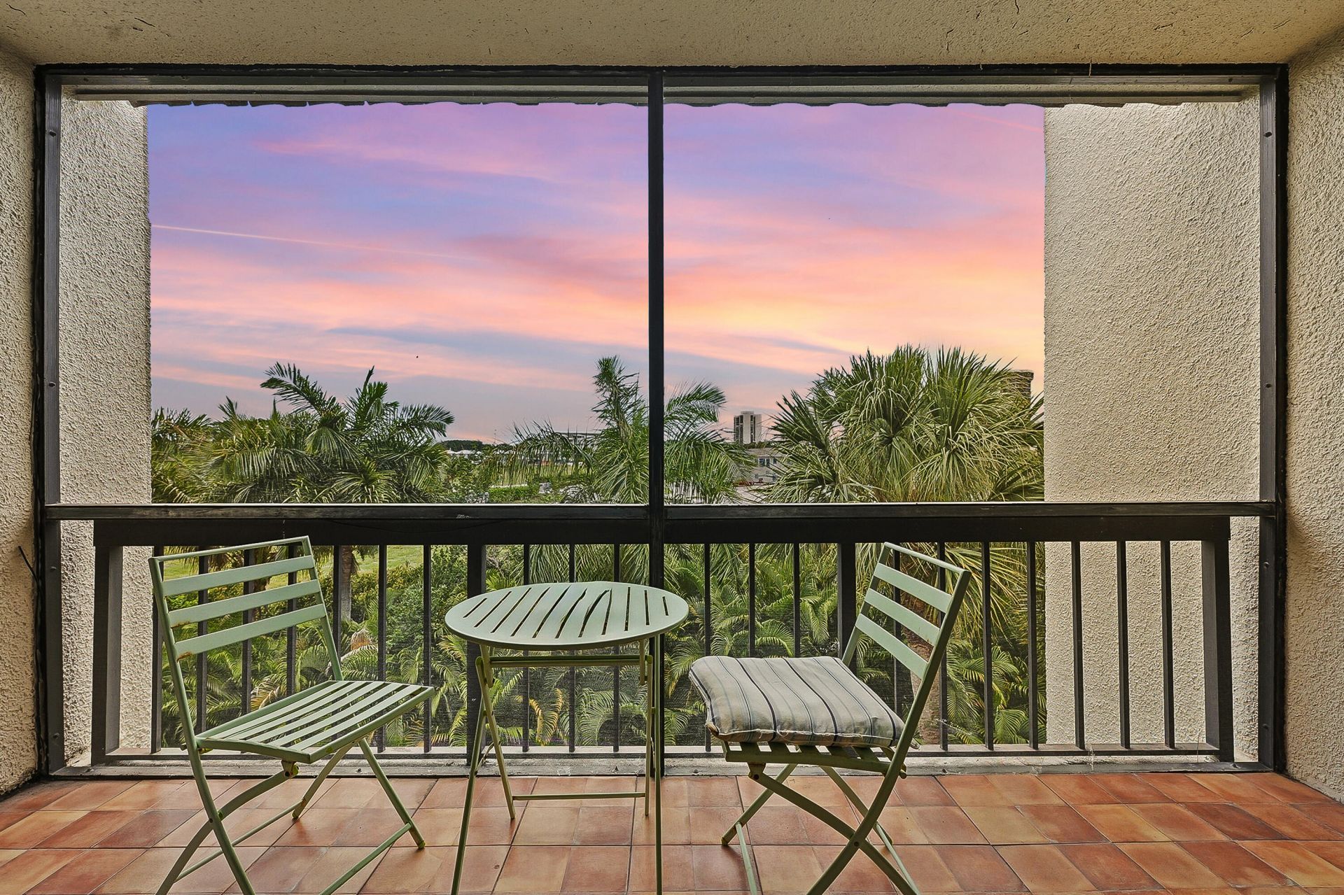3050 Presidential Way, Unit 403, West Palm Beach, FL 33401 Photo