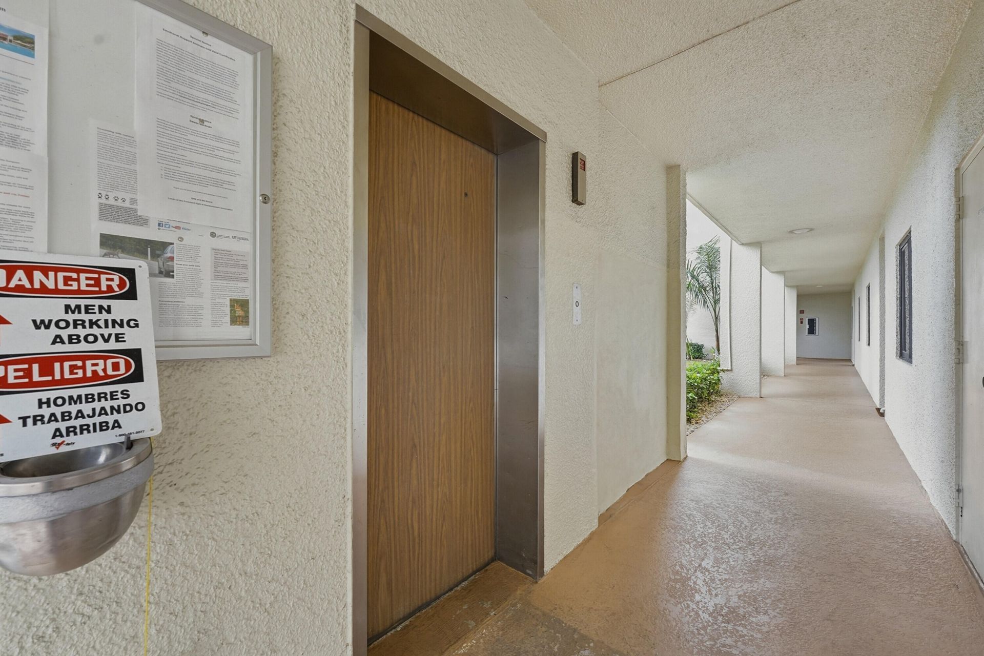 3050 Presidential Way, Unit 403, West Palm Beach, FL 33401 Photo