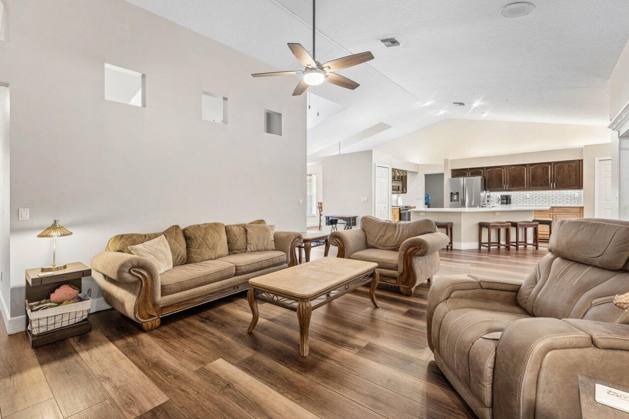 12079 N 70th Pl Place N, The Acreage, FL 33412 Photo