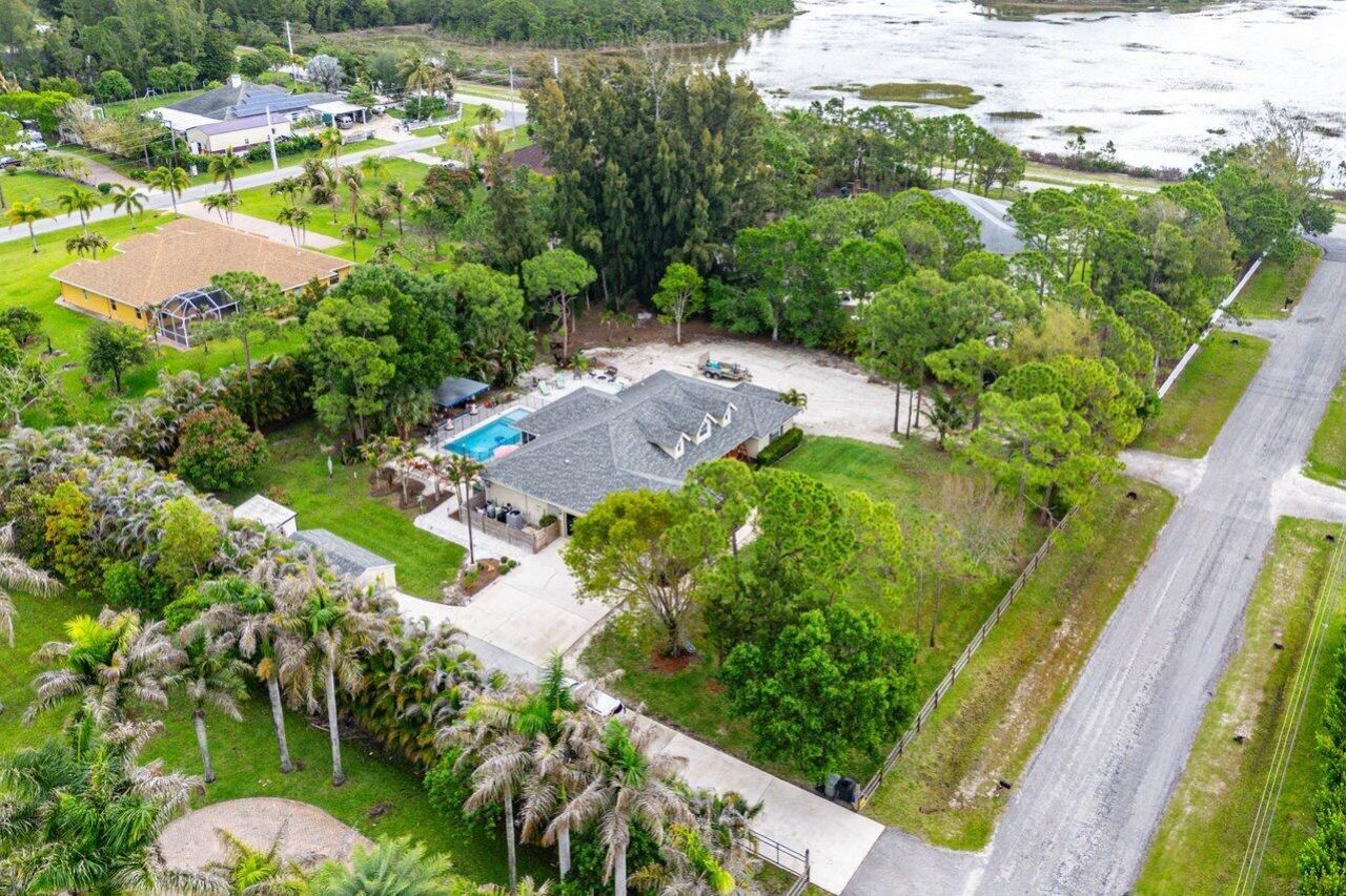 12079 N 70th Pl Place N, The Acreage, FL 33412 Photo