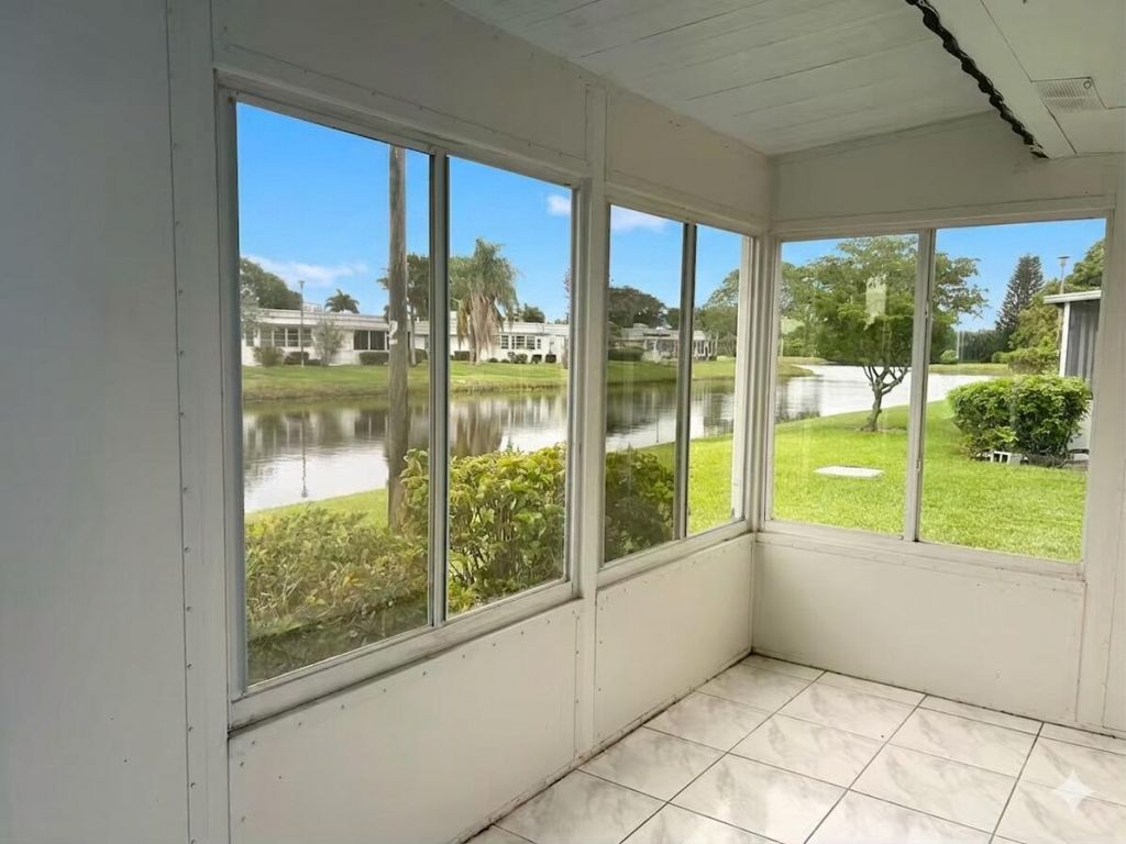 183 Valencia, Unit 183, Delray Beach, FL 33446 Photo