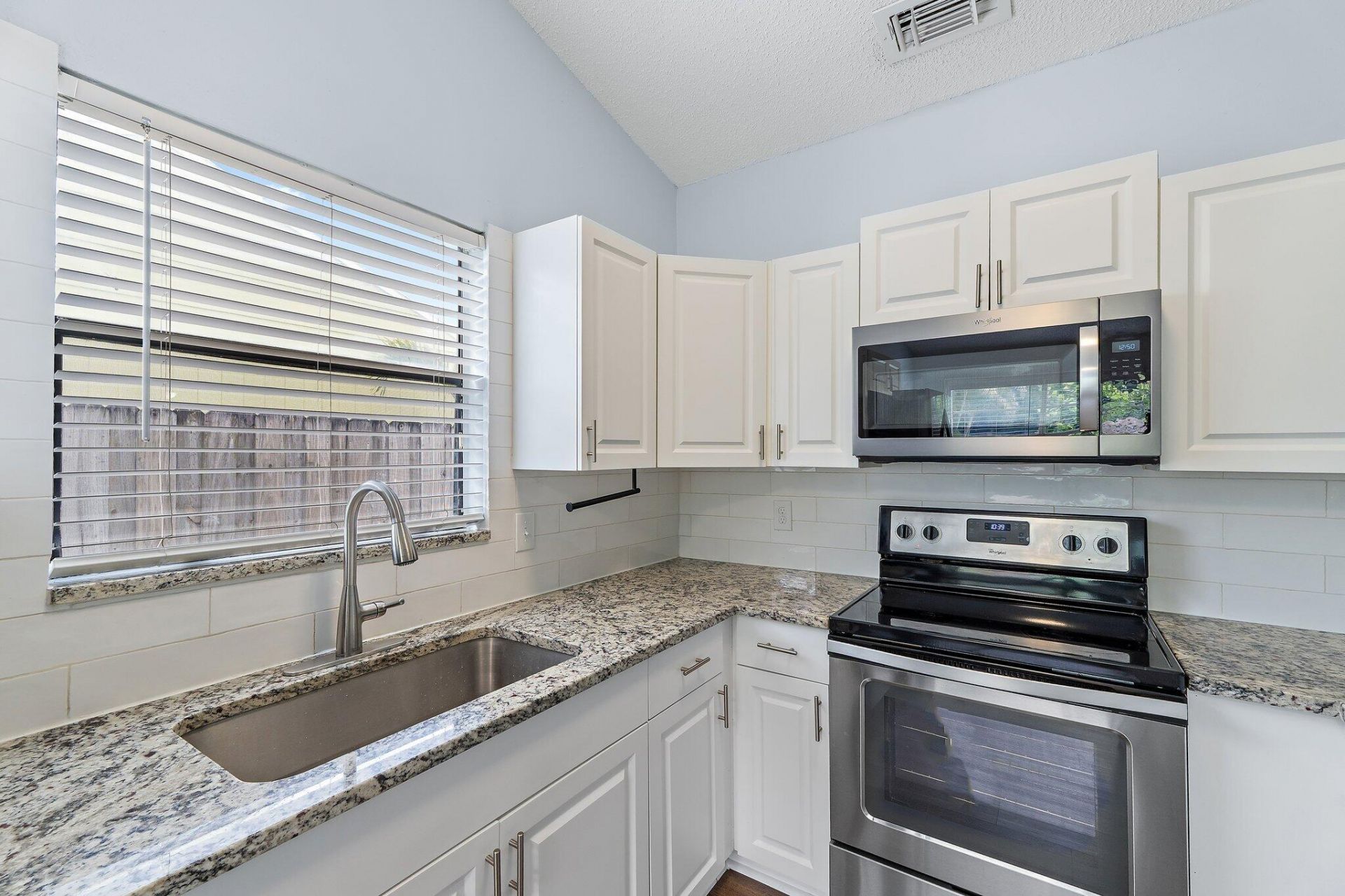 141 Rosewood Circle, Jupiter, FL 33458 Photo