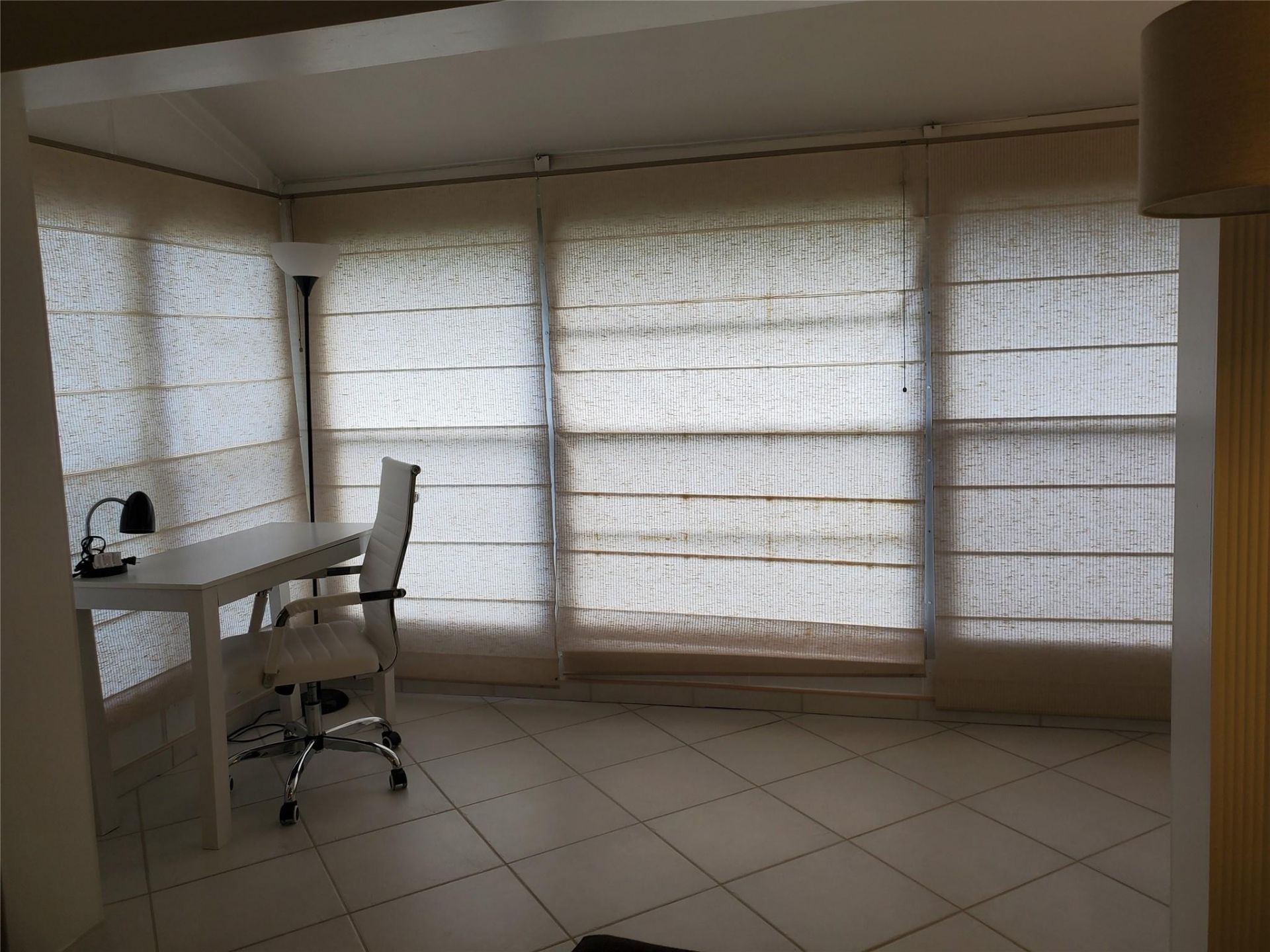 1461 S Ocean Boulevard S, Unit 321, Lauderdale by the Sea, FL 33062 Photo