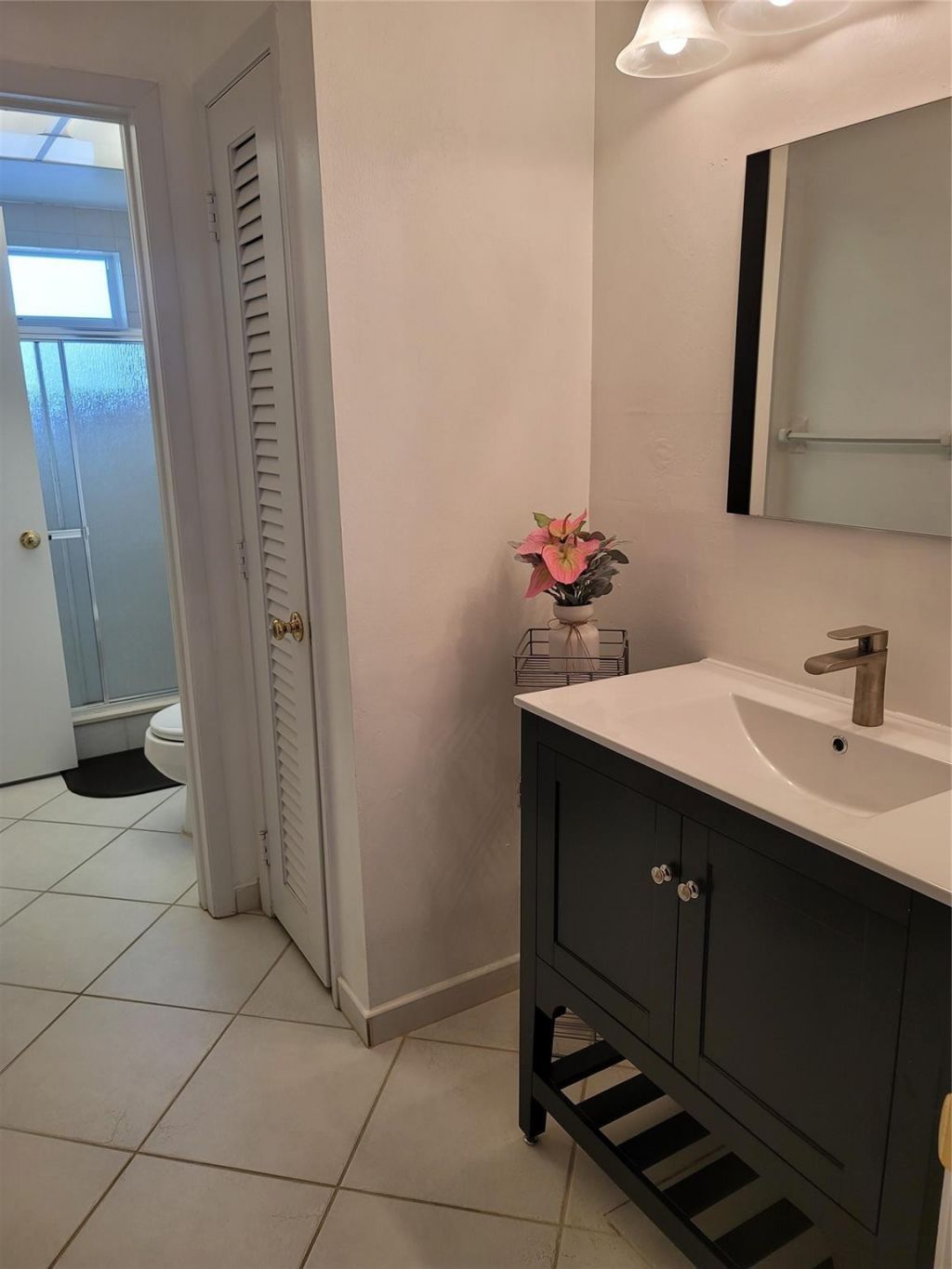 1461 S Ocean Boulevard S, Unit 321, Lauderdale by the Sea, FL 33062 Photo