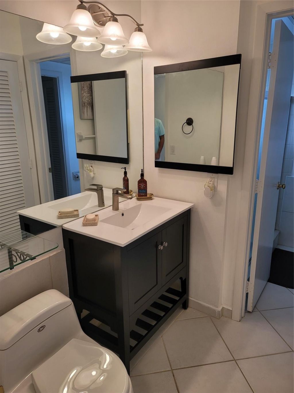 1461 S Ocean Boulevard S, Unit 321, Lauderdale by the Sea, FL 33062 Photo