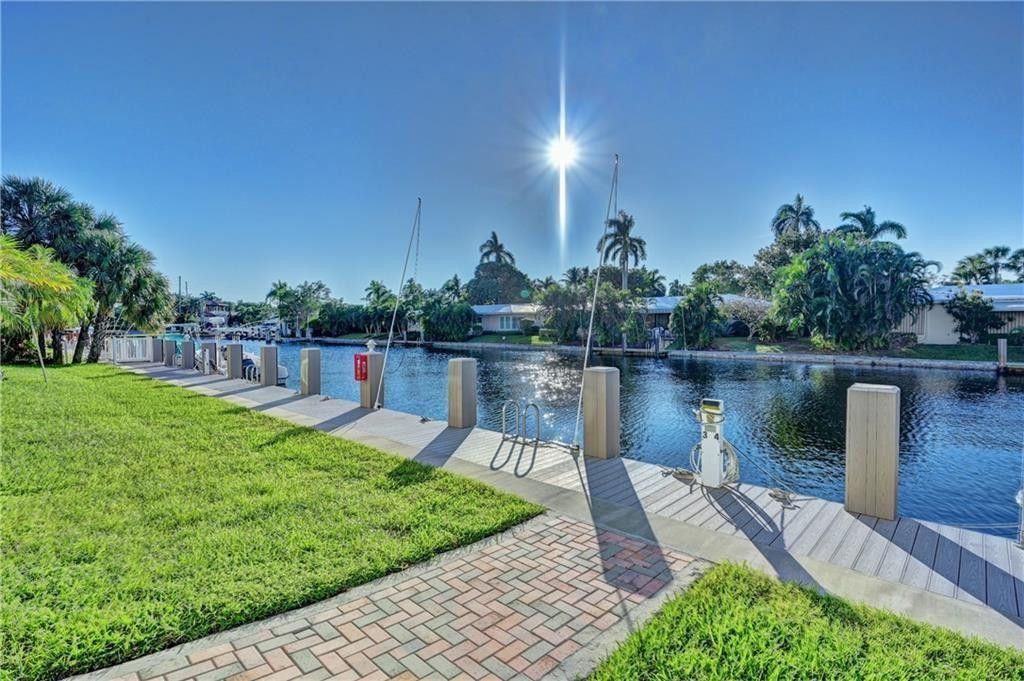 1461 S Ocean Boulevard S, Unit 321, Lauderdale by the Sea, FL 33062 Photo