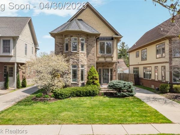 721 S Kenwood Avenue, Royal Oak, MI 48067