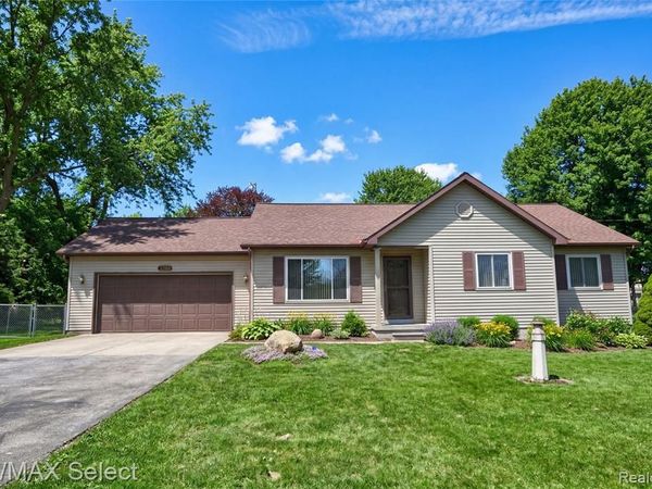 3288 W Grand Blanc Road , Mundy Twp, MI 48473