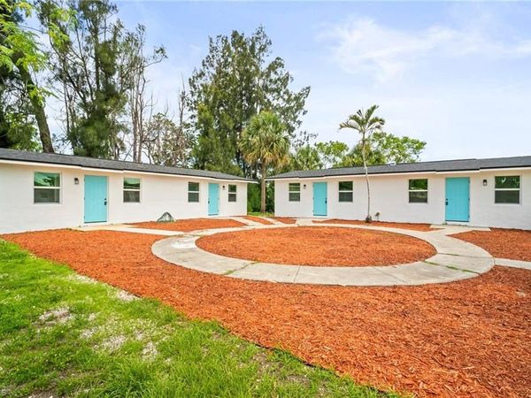 2316 Bayside ST , NAPLES, FL 34112