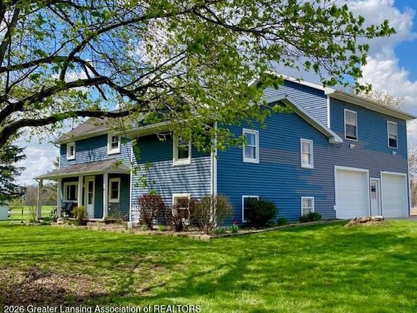 1910 W Pratt Road, DeWitt, MI 48820