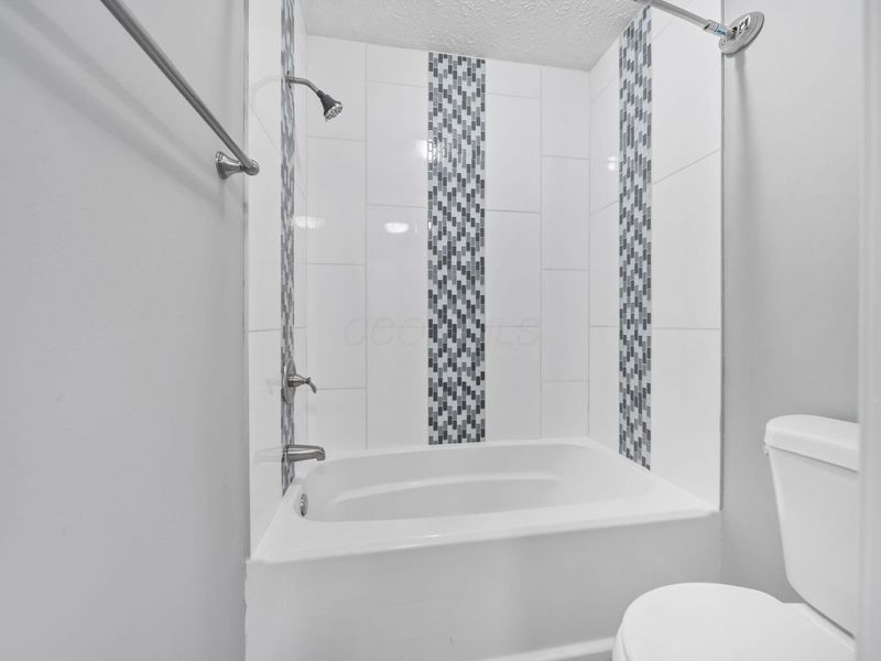 405 Huber Village Boulevard, Westerville, OH 43081 Photo 18