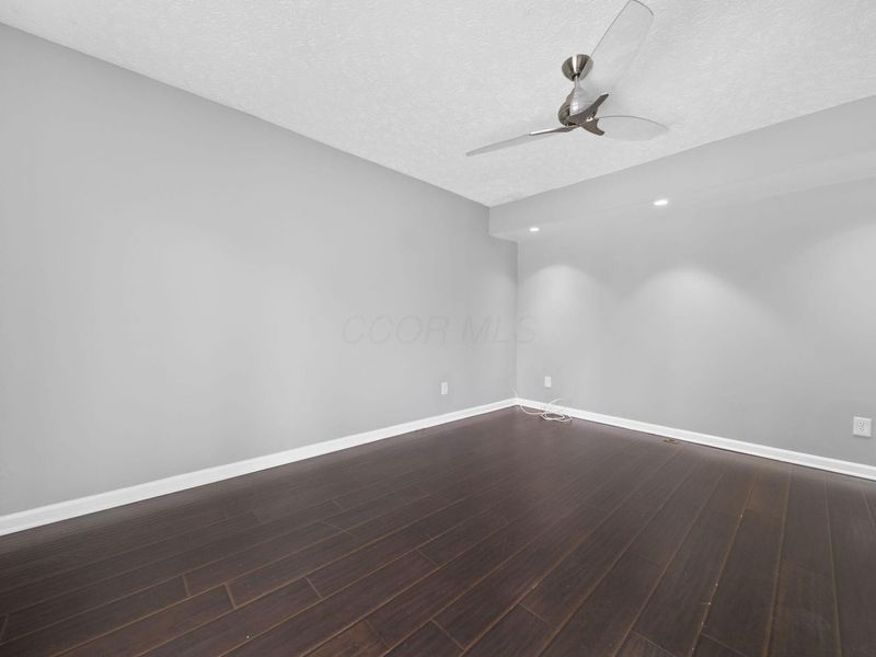 405 Huber Village Boulevard, Westerville, OH 43081 Photo 19